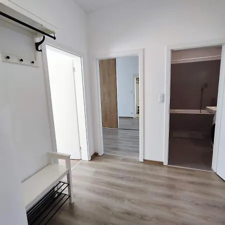 Schanz - Quietly Oriented - Private Parking - Balcony Bratislava