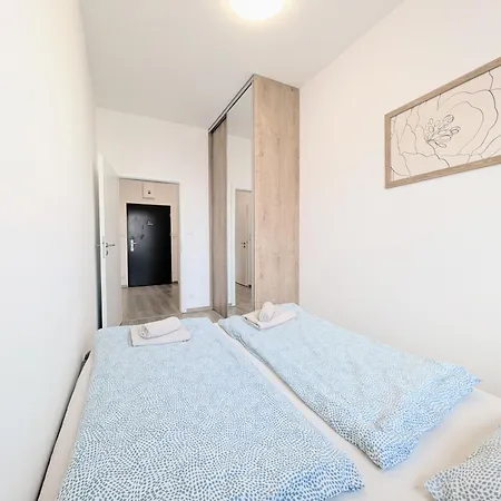 Schanz - Quietly Oriented - Private Parking - Balcony Bratislava