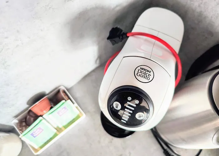 Schanz - Quietly Oriented - Private Parking - Balcony Apartment Pressburg