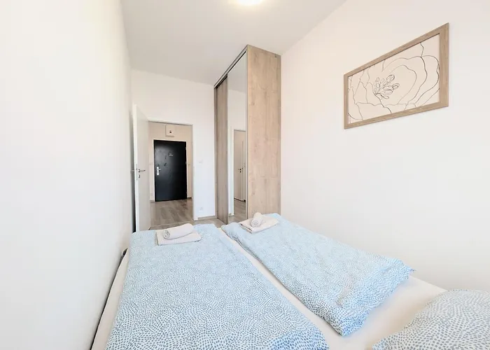 Schanz - Quietly Oriented - Private Parking - Balcony براتسيلافا